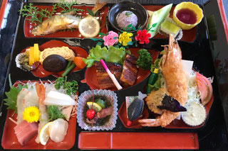 2022年　幕の内膳